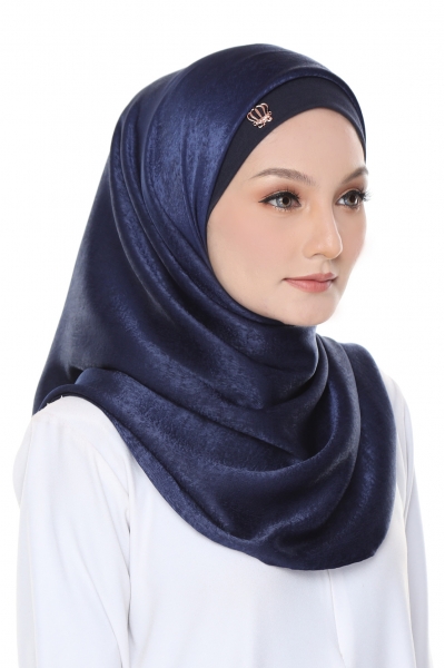 ISABELLE - LOYAL BLUE